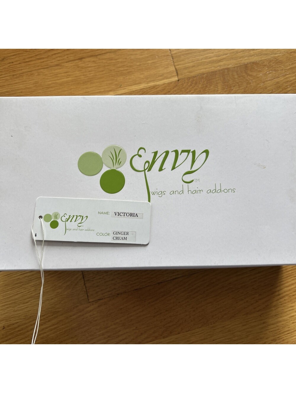 Envy Wig Victoria Color Ginger Cream NWT
